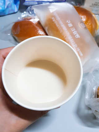 나투미 귀리음료 오리지날 1L + 바닐라 1L — 4점을 준 리뷰어가 2019년 2월 올린 사용 사진