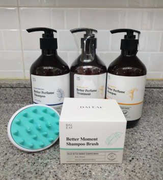 달리프 베러 퍼퓸 샴푸 1000ml 레이니데이 or 일랑로즈 — 5점을 준 리뷰어가 2020년 1월 올린 사용 사진