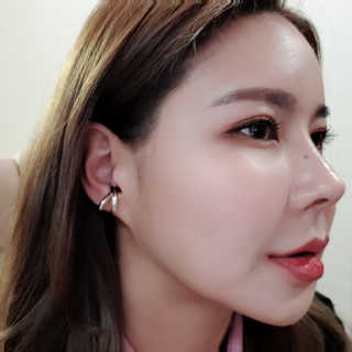 키픔 ETERNAL earcuff_이터널 이어커프 — 5점을 준 리뷰어가 2020년 1월 올린 사용 사진