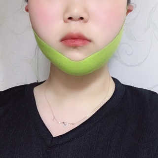 스케덤 시카 리프팅밴드 — 5점을 준 리뷰어가 2019년 6월 올린 사용 사진