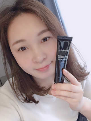 JM솔루션 꿀광 로얄 프로폴리스 아이크림 올 페이스 블랙 — 5점을 준 리뷰어가 2019년 2월 올린 사용 사진