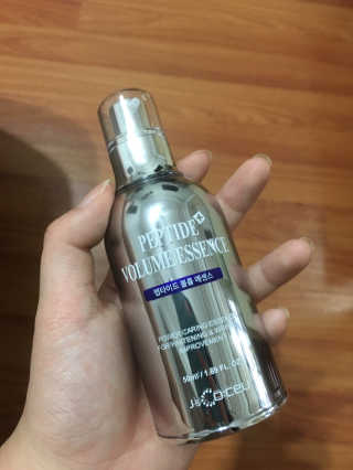 닥터펩티 제이앤코슈 펩타이드 볼륨 에센스 50ml — 4.5점을 준 리뷰어가 2018년 10월 올린 사용 사진