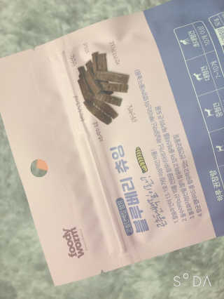 푸디웜 주식회사 [푸디웜] 강아지 저알러지 수제간식 3종세트 — 5점을 준 리뷰어가 2019년 2월 올린 사용 사진