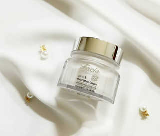 파시스 올인원 진주 화이트닝 크림 100ml — 4.17점을 준 리뷰어가 2018년 11월 올린 사용 사진