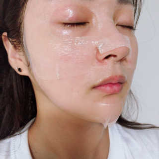 메르셀 샤르르마스크 메르셀 샤르르 마스크 멜팅 콜라겐 — 5점을 준 리뷰어가 2018년 10월 올린 사용 사진