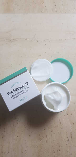 지고트 비타솔루션12 카밍 앰플 크림 100ml — 5점을 준 리뷰어가 2019년 7월 올린 사용 사진
