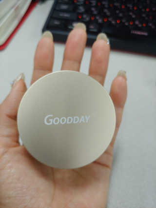 GoodDay Skincare GoodDay 강황 크림 — 4점을 준 리뷰어가 2019년 5월 올린 사용 사진
