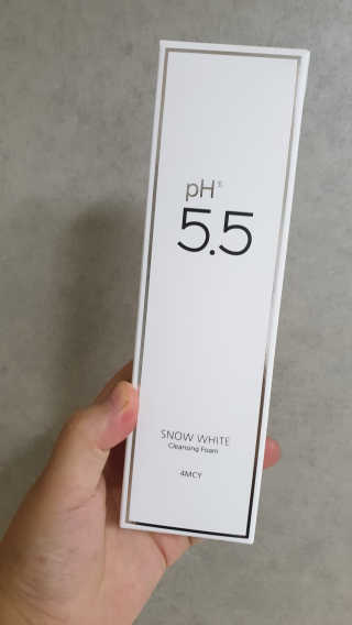 포므시 스노우화이트클렌징폼pH5.5 — 3점을 준 리뷰어가 2019년 7월 올린 사용 사진