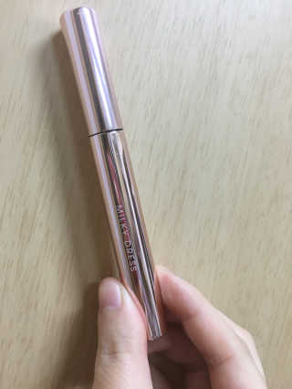 밀키드레스 리뉴얼 바비메이크 마스카라 — 4.5점을 준 리뷰어가 2017년 3월 올린 사용 사진