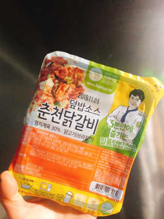 뜰아채유통 춘천닭갈비덮밥소스와 머쉬마루 버섯 — 5점을 준 리뷰어가 2018년 12월 올린 사용 사진