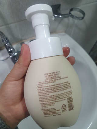 에이밀 슈퍼 그레인 버블 폼 200ml — 5점을 준 리뷰어가 2019년 12월 올린 사용 사진