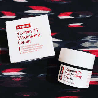 바이 위시트랜드 VITAMIN 75 CREAM — 4점을 준 리뷰어가 2017년 11월 올린 사용 사진