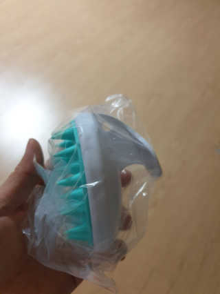 달리프 베러 퍼퓸 샴푸 1000ml 레이니데이 or 일랑로즈 — 4점을 준 리뷰어가 2019년 12월 올린 사용 사진