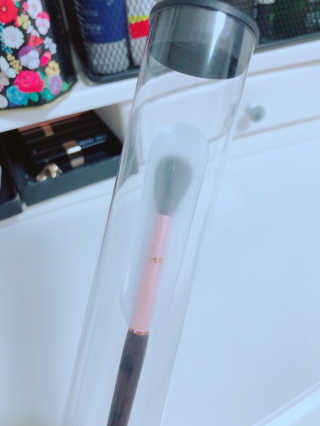[마이다스툴] 410 와이드 블렌딩 브러쉬 — 5점을 준 리뷰어가 2018년 11월 올린 사용 사진