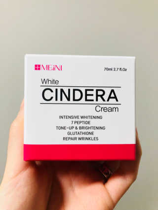 메이니 화이트 신드라 크림 70ml — 5점을 준 리뷰어가 2018년 4월 올린 사용 사진