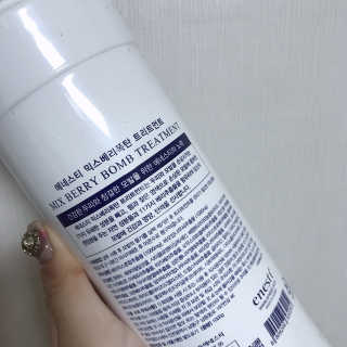 (주)에네스티 믹스베리 폭탄 트리트먼트 1000g — 5점을 준 리뷰어가 2019년 11월 올린 사용 사진