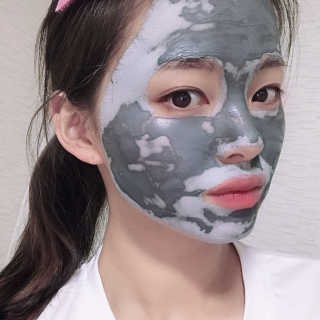 SWISSE 스위스 마누카 허니 디톡시파잉 페이셜 마스크 — 3.5점을 준 리뷰어가 2020년 1월 올린 사용 사진