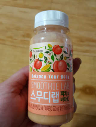 풀무원 스무디랩 피치&비타 — 5점을 준 리뷰어가 2017년 11월 올린 사용 사진