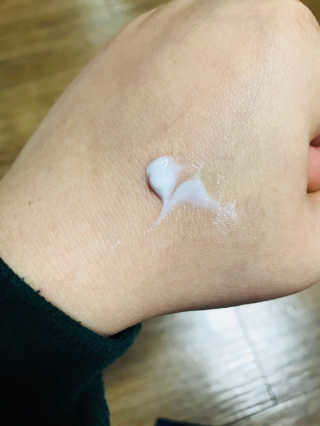 뷰티에어포트 퍼펙트큐브 퍼퓸 바디로션 — 4.67점을 준 리뷰어가 2018년 1월 올린 사용 사진