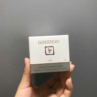 GoodDay Skincare GoodDay 강황 크림 — 5점을 준 리뷰어가 2019년 8월 올린 사용 사진