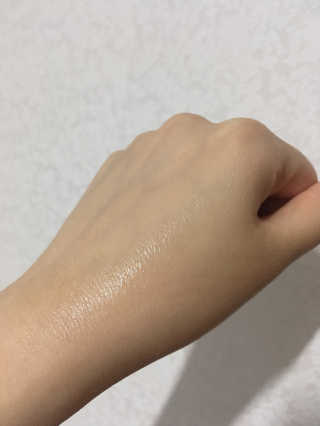 이퀄베리 피부를 밝게 비추는, 램프 에센스 60ml — 4.33점을 준 리뷰어가 2018년 8월 올린 사용 사진