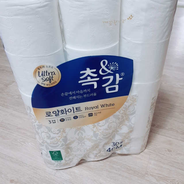 촉앤감 로얄화이트 40m 30롤 리뷰 사진