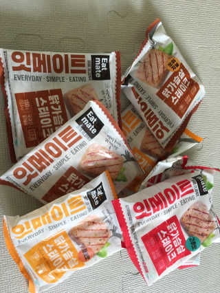랭킹닭컴 잇메이트 닭가슴살 스테이크 혼합 1kg — 5점을 준 리뷰어가 2019년 12월 올린 사용 사진