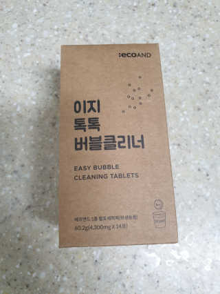 [에코앤드]이지톡톡 버블클리너 1종세척제 — 4점을 준 리뷰어가 2019년 8월 올린 사용 사진