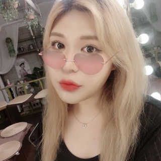 쏘내추럴 리얼 매트 세팅 픽서 — 4점을 준 리뷰어가 2019년 8월 올린 사용 사진