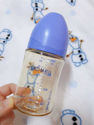 유비맘 PPSU 젖병 노꼭지_200ml_컬러 랜덤 발송 — 5점을 준 리뷰어가 2020년 3월 올린 사용 사진