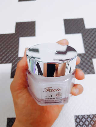 파시스 올인원 진주 화이트닝 크림 100ml — 4점을 준 리뷰어가 2019년 2월 올린 사용 사진