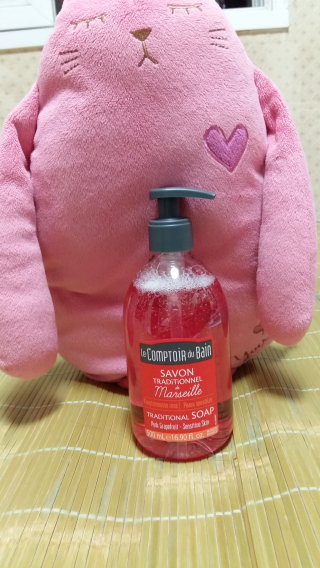 르 꽁뚜아르 뒤뱅 마르세유 솝 바디워시 500ml — 4점을 준 리뷰어가 2016년 7월 올린 사용 사진
