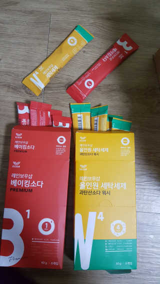 레인보우샵 올인원세탁세제,베이킹소다 스틱포6개입+세탁조클리너 — 4.67점을 준 리뷰어가 2018년 4월 올린 사용 사진