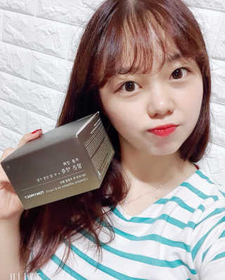 토니모리 프롬 강화 맑은 약쑥 두 겹 진정 크림 — 4점을 준 리뷰어가 2019년 9월 올린 사용 사진