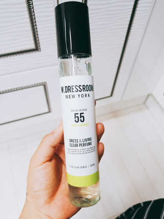 더블유드레스룸 신규향 드레스퍼퓸150ml — 4.67점을 준 리뷰어가 2018년 8월 올린 사용 사진