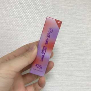 터치인솔 프리티필터 쉬폰 벨벳 립틴트 비비드팝 컬렉션 — 4점을 준 리뷰어가 2019년 3월 올린 사용 사진