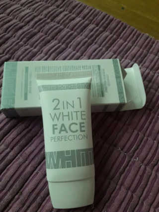 피움 스킨바리스타 2in1 화이트 페이스 퍼펙션 50ml — 5점을 준 리뷰어가 2018년 11월 올린 사용 사진