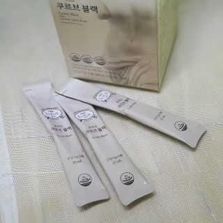 [하우투잇] 뤼에르 쿠르브 블랙 10ml x 30포 총 300ml — 5점을 준 리뷰어가 2020년 2월 올린 사용 사진