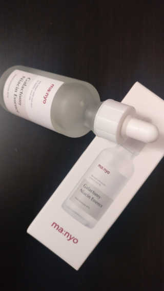 [마녀 공장] 발가락 토미 니아신 에센스 50ml — 5점을 준 리뷰어가 2019년 4월 올린 사용 사진