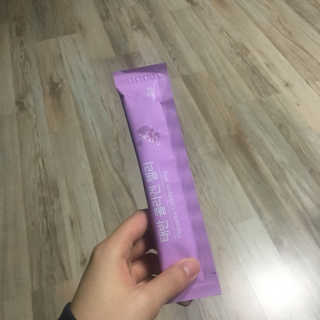 네츄럴굿띵스 태반 콜라겐 젤리 15포 — 5점을 준 리뷰어가 2018년 11월 올린 사용 사진