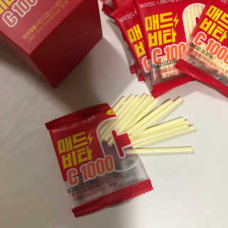 매드비타C 1000 — 5점을 준 리뷰어가 2019년 4월 올린 사용 사진