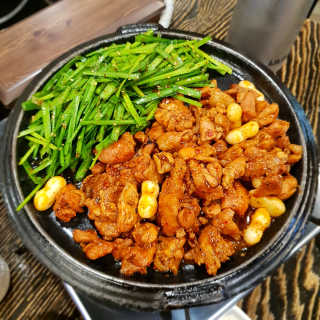 고향원조숯불닭갈비 [고향산천원조숯불닭갈비] 뼈없는 숯불닭갈비 2인세트 — 5점을 준 리뷰어가 2018년 9월 올린 사용 사진