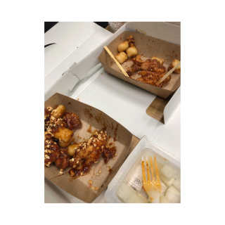 가마로강정원당시장점 [가마로강정 원당시장점] 3가지 맛 강정세트 즐기기 — 4.5점을 준 리뷰어가 2018년 12월 올린 사용 사진