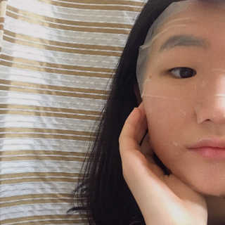 보타메디 씨놀®미라클마스크팩 — 5점을 준 리뷰어가 2019년 1월 올린 사용 사진