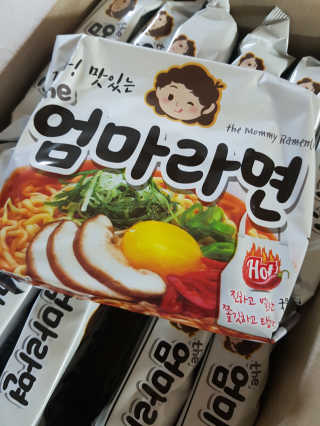 라면 그대로가 제일 맛있는 더엄마라면 — 4점을 준 리뷰어가 2019년 9월 올린 사용 사진