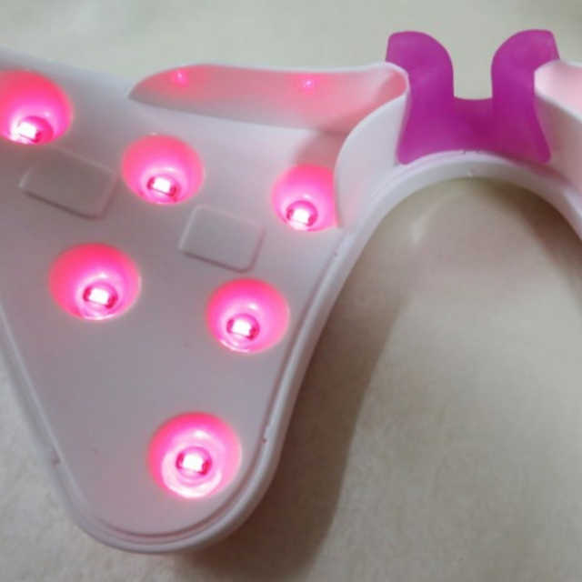 티레이저 나비존 LED 마스크 리뷰 사진