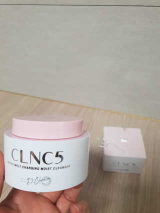 CLNC5 워터 멜트 체인징 클렌저 — 4.5점을 준 리뷰어가 2018년 8월 올린 사용 사진