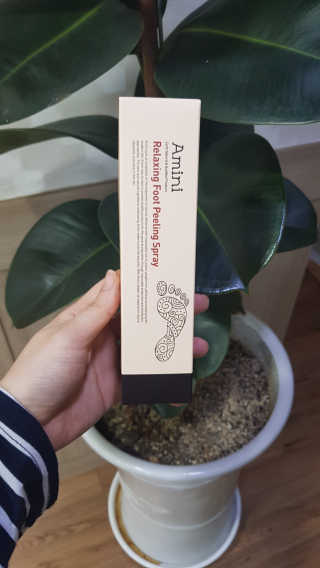 아미니 릴렉싱 풋 필링 스프레이 — 4.5점을 준 리뷰어가 2019년 4월 올린 사용 사진