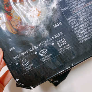 후쿠오카함바그 눈꽃치즈 데미그라스 함박스테이크 240g x3팩 — 4점을 준 리뷰어가 2019년 11월 올린 사용 사진