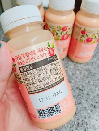 풀무원 스무디랩 피치&비타 — 4.67점을 준 리뷰어가 2017년 11월 올린 사용 사진